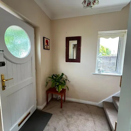 4 Bedroom Haven 10 Mins Walk To 別荘 ゴールウェイ